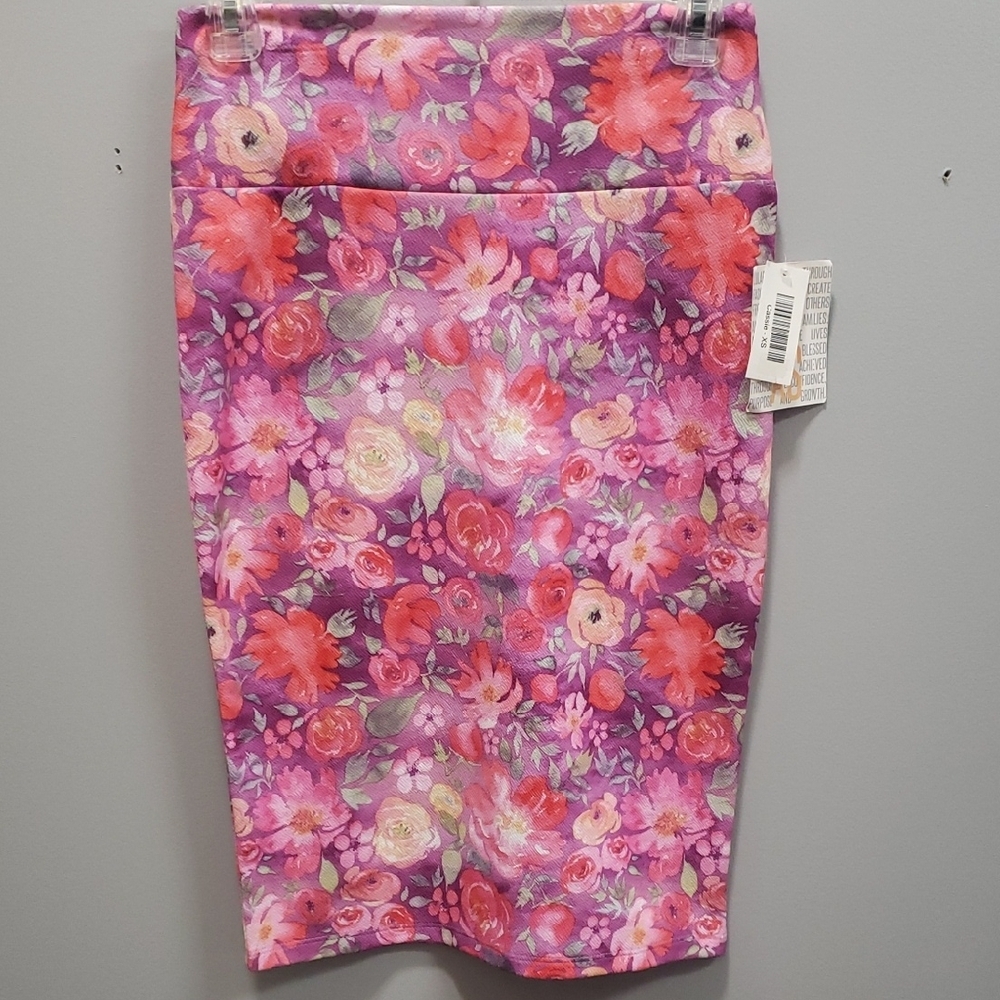 LulaRoe NWT "Cassie" Pink And Purple Floral Pencil Skirt, XS